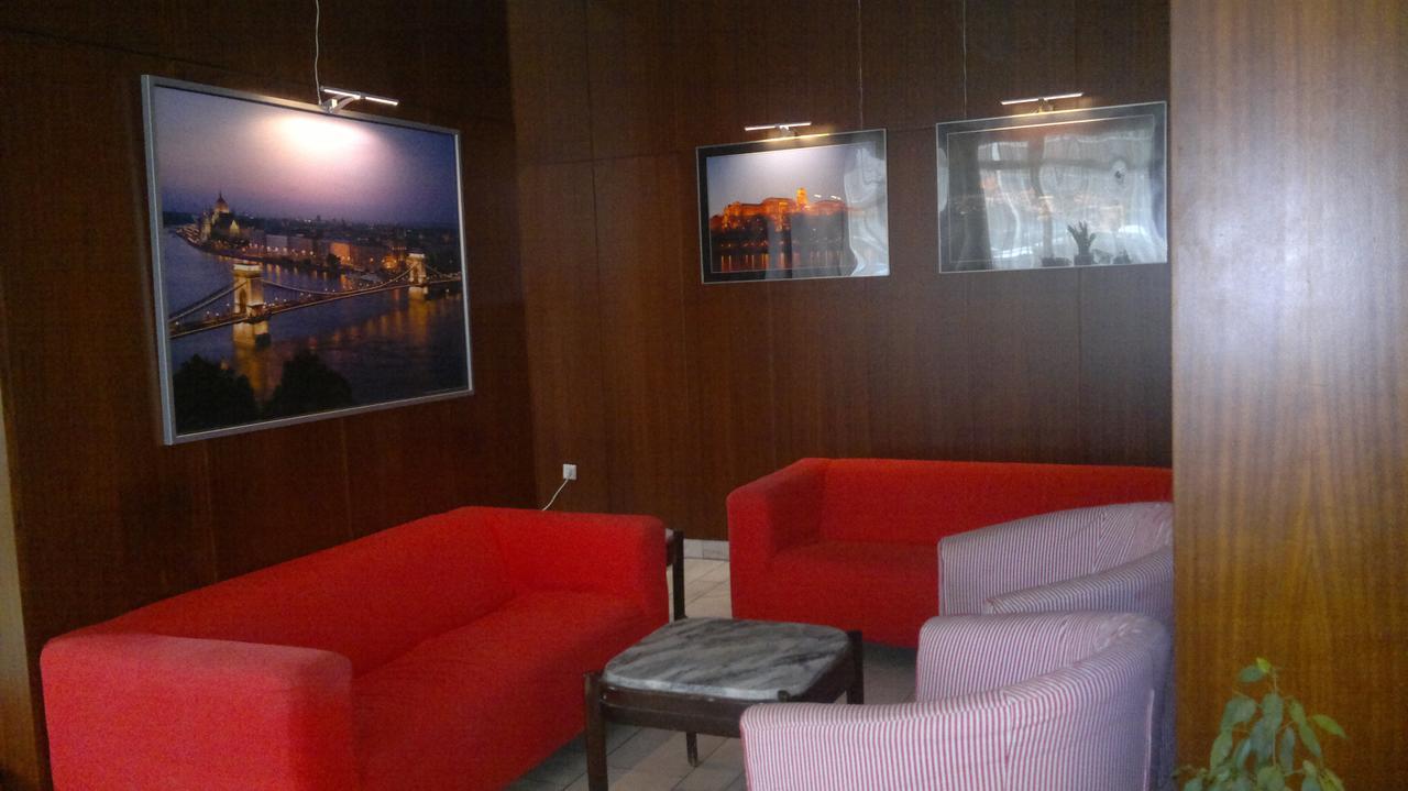 Budapest Center House Bagian luar foto